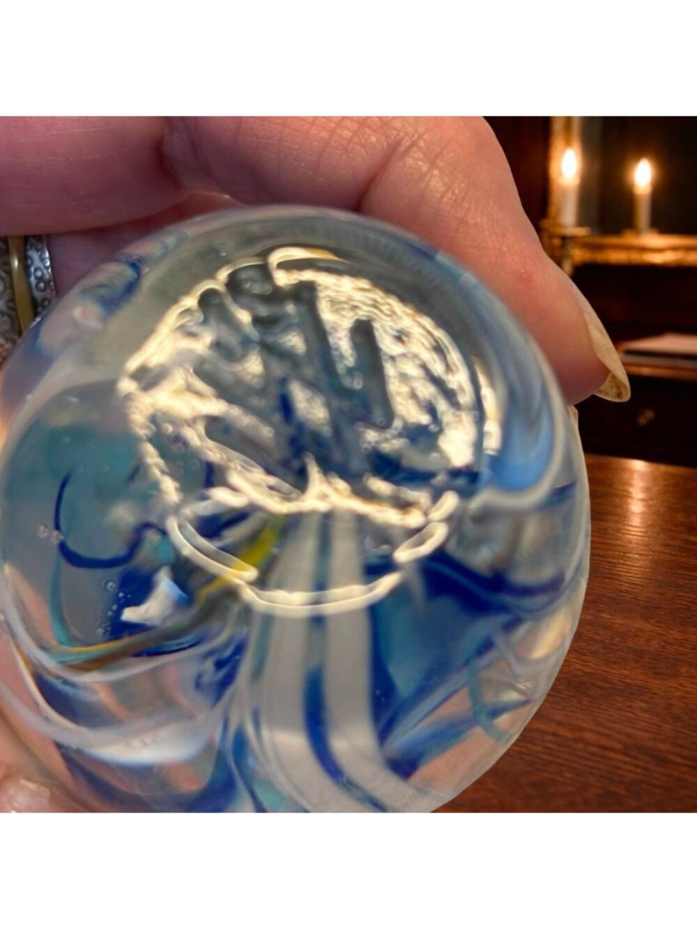 Wheaton Arts Village Egg Paperweight Blue White Ribbon Swirl - Picture 6 of 6